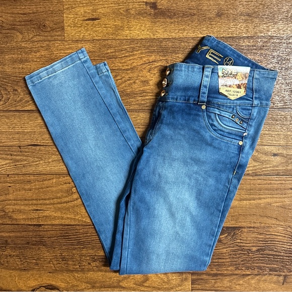 NYE • Size 14 • Denim Blue W/ Multi-Colors Braided • Gold/Diamond Studded •Jeans - Picture 9 of 12